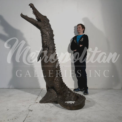 Standing Crocodile Fountain Bronze Statue