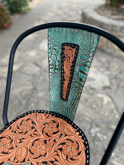 (SINGLE BAR STOOL) 26" THE TURQUOISE GATOR w/ Tall Back in BLACK