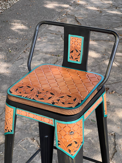 (STOCK!) SET OF 2 30" El Pinto w/ Black Short Black Bar Stools
